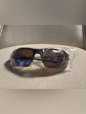 Classic Brown Rectangle Sunglasses with Brown Lenses